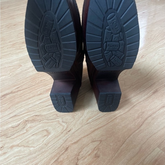 |Korks| Brown Kari Block Heal Bootie in Woman’s Size 9M Brand New! - Picture 6 of 8